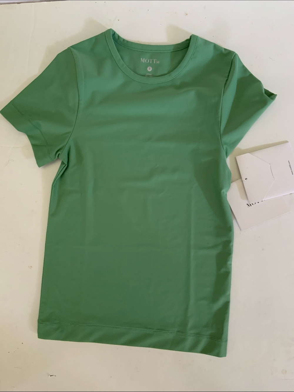 Coolibar UPF 50+ Green Short Sleeve Crewneck Tee
